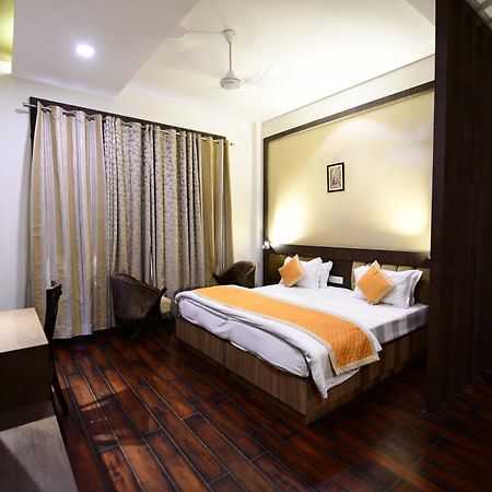 Hotel Jataka Inn Bodh Gaya Exterior photo